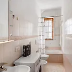 Casa Di Lo *