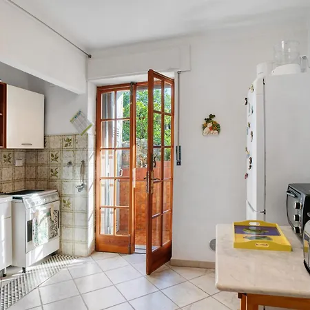 Casa Di Lo Lägenhet